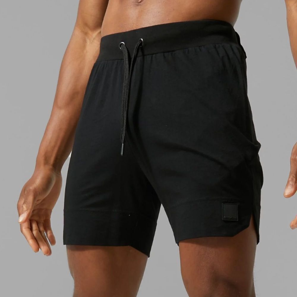 BOOHOOMAN ACTIVE 5" MUSCLE FIT SHORTS BLACK S NWT IN PACKAGING